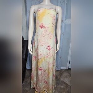 Chic Floral Maxi Dress in Yellow and Pink